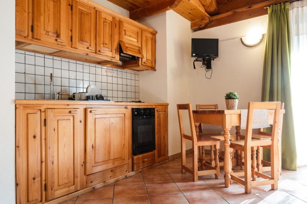 Residence Cascina Genzianella Улкс Екстериор снимка