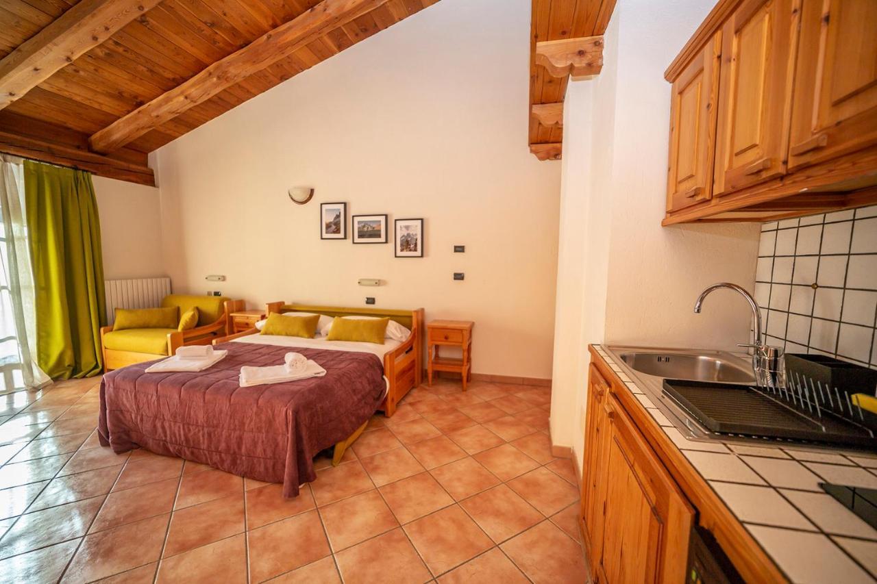 Residence Cascina Genzianella Улкс Екстериор снимка