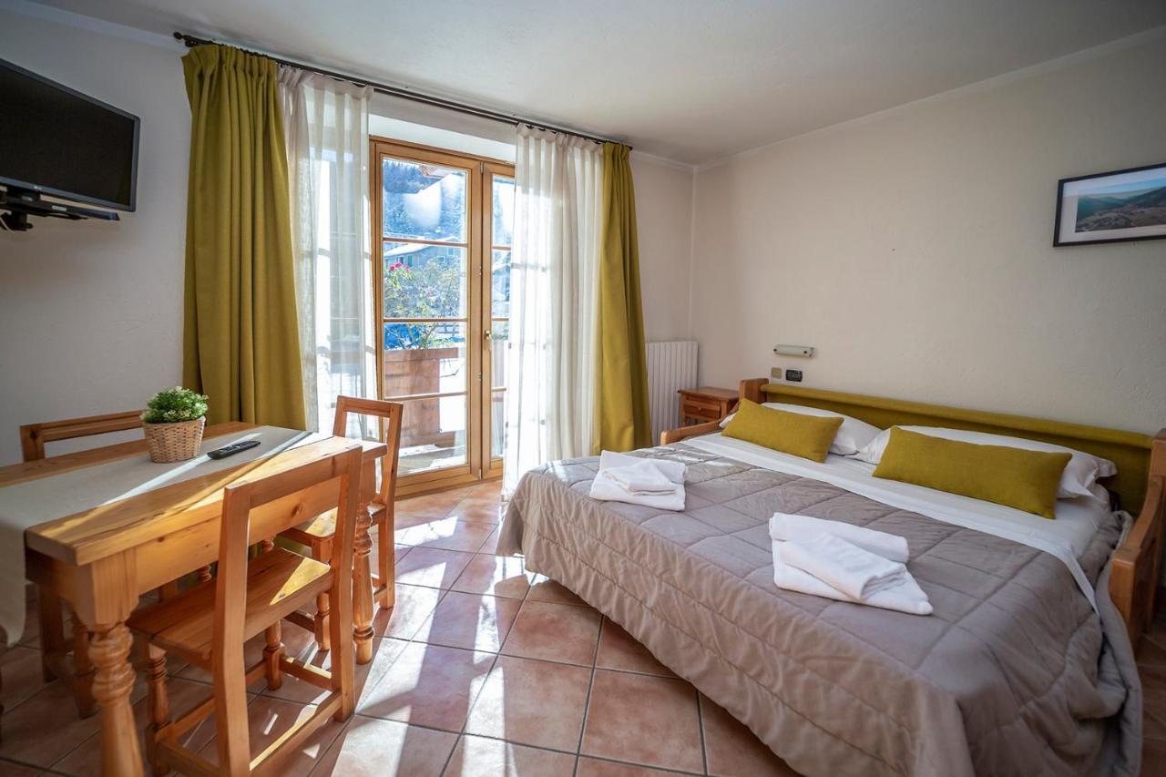 Residence Cascina Genzianella Улкс Екстериор снимка