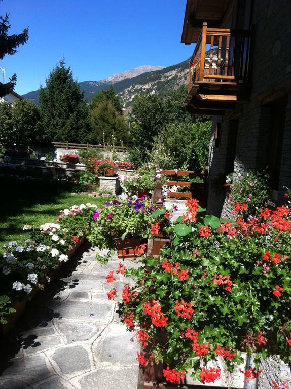 Residence Cascina Genzianella Улкс Екстериор снимка